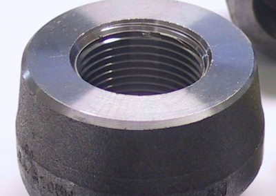 FORGED STEEL THREADOLET : Threaded outlets for high pressure industrial pipe systems